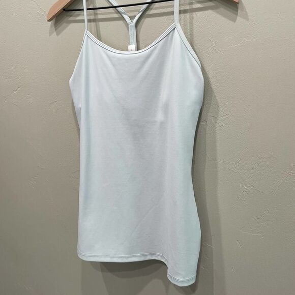 Lululemon Power Y Tank in Island Mist - Size: 8 - Picture 6 of 11